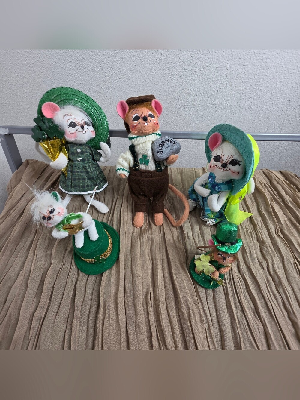 Annalee St. Patrick’s Day Mouse Doll Lot of 5 Leprechaun 2008 2009